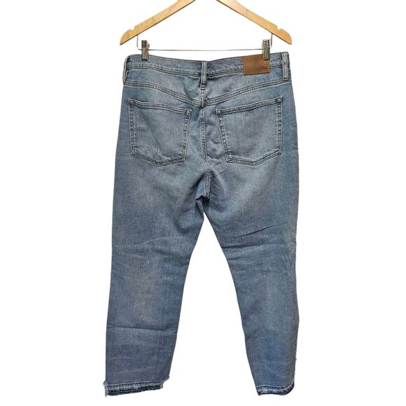 J. CREW Jeans Slim‎ Boyfriend Raw Hem Size 31Light Wash - Picture 3 of 6